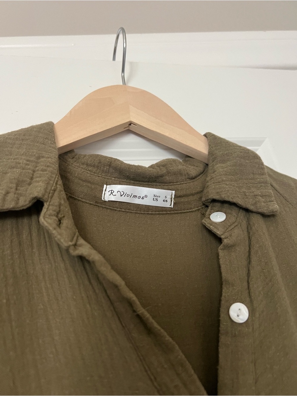 Lightweight Button-Front Maxi Dress in Olive and Taupe - Picture 4 of 5